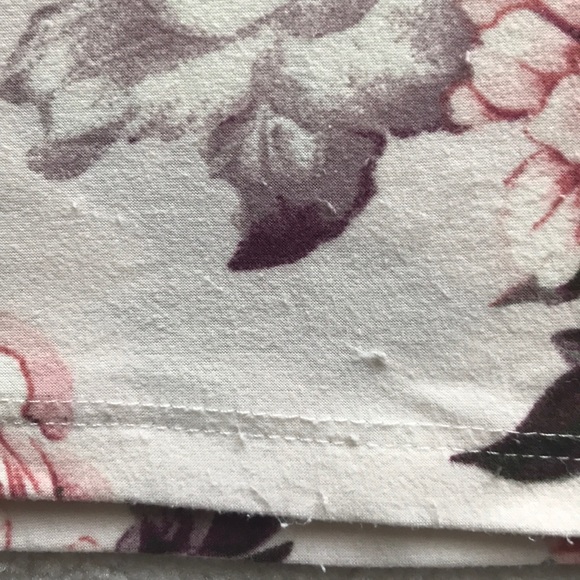 🐥4/$30🐥Urban Kids tank top - Picture 3 of 5